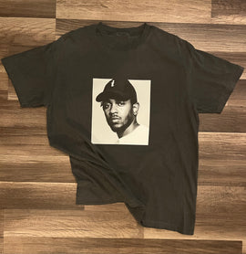 KL tee.