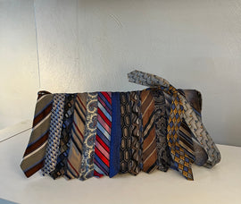 Tie Bag.