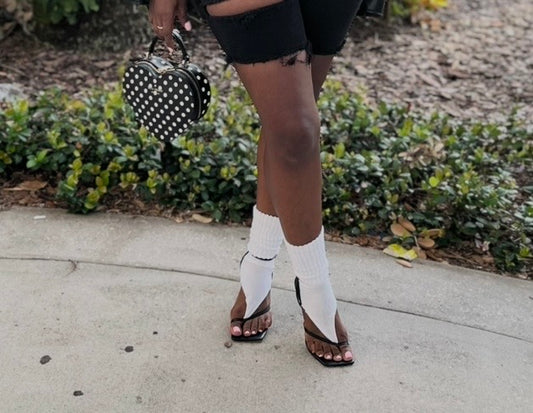 Thong socks