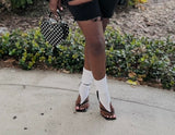 Thong socks