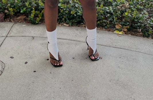 Thong socks