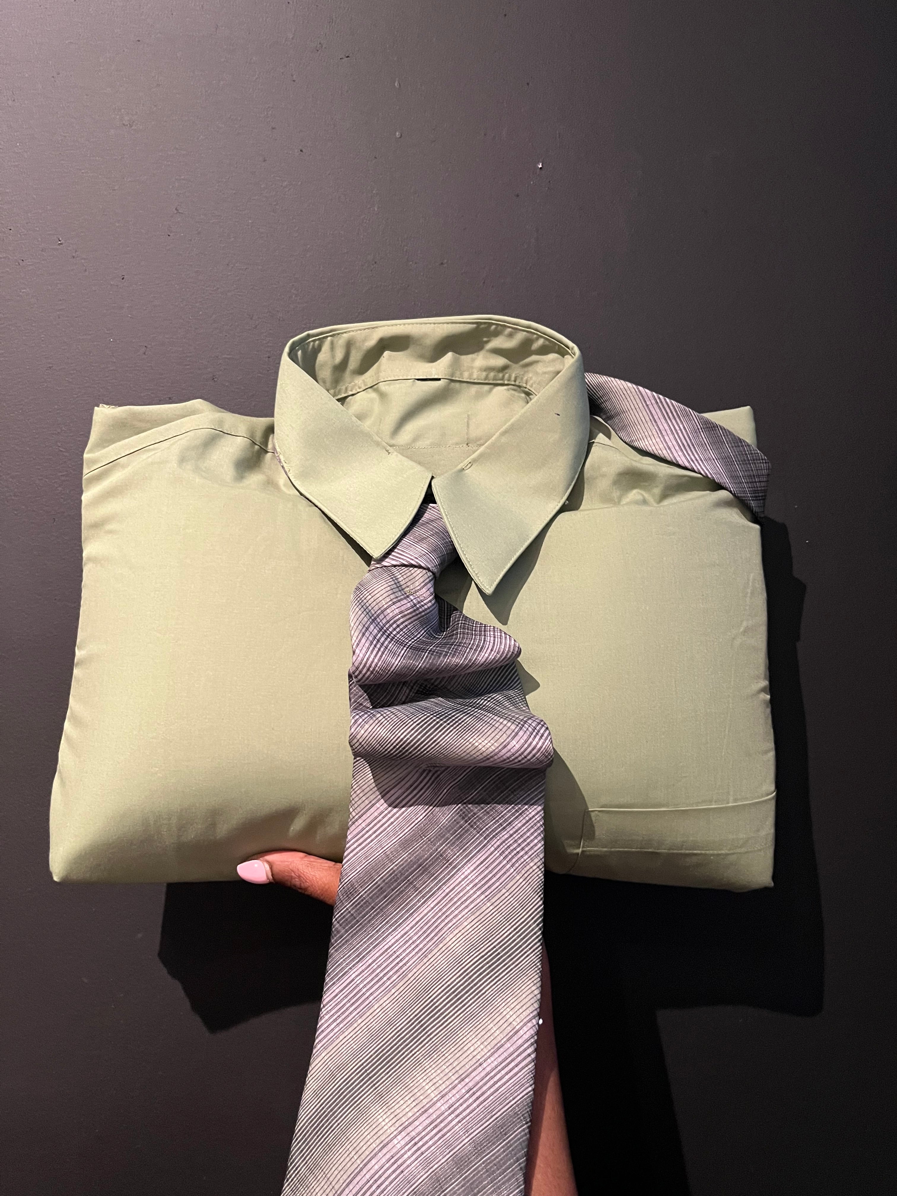Shirt & Tie bag.