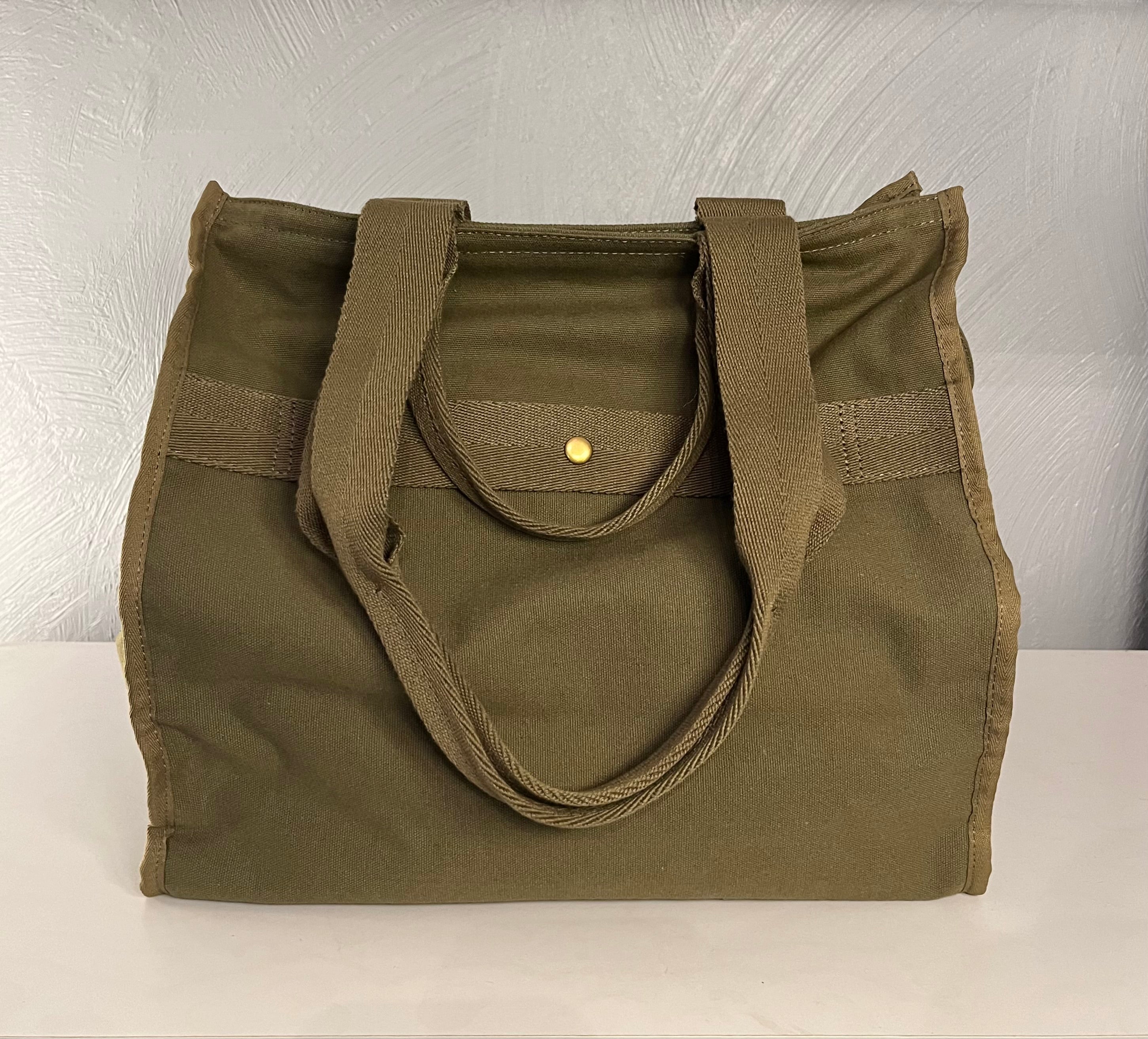 “Charm me” Bag.