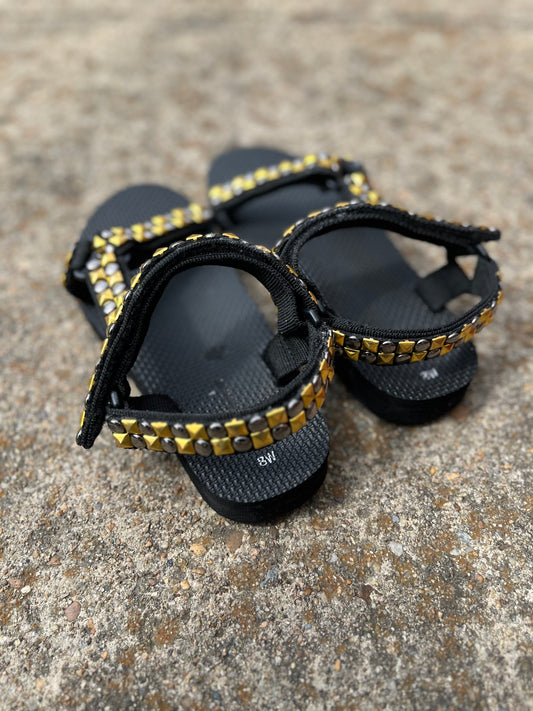 Silver/gold stud sandals